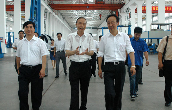 常州市委书记范燕青一行来mg冰球突破调研