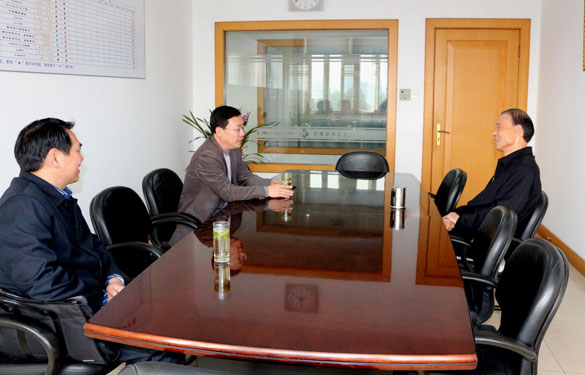 溧阳市人民审查院审查长周常春来mg冰球突破集团走访