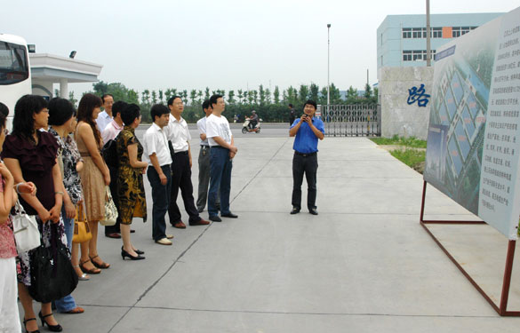 溧阳市人大溧城一团代表来mg冰球突破考察