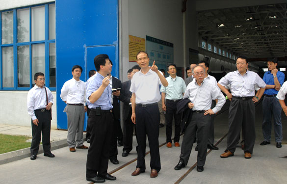 日本电线工业会来mg冰球突破旅行考察