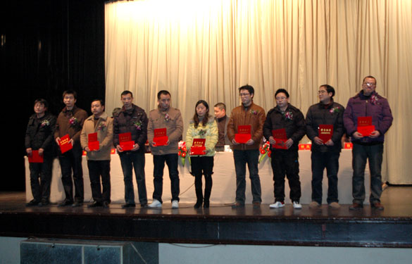 mg冰球突破2011年度岗位能手