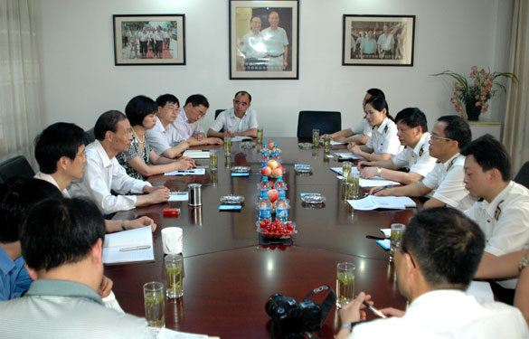 常州海关党组书记、关长吴永林来mg冰球突破集团调研