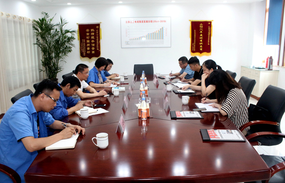 送政策、进企业、促生长——市人社局向导走访mg冰球突破